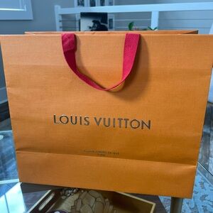 Louis Vuitton Tan Textured Packaging